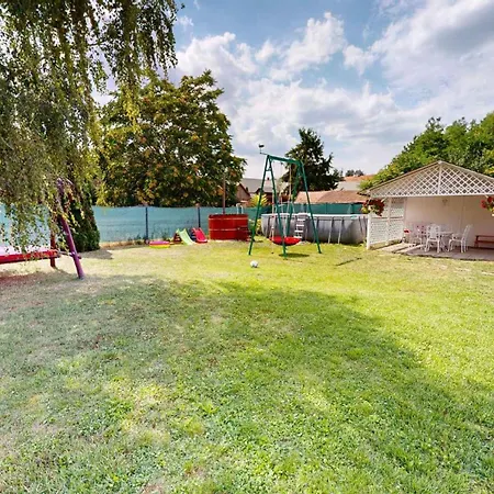 In 54949 Apartment Balatonszabadi